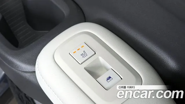 Hyundai Santafe 2024 — фото 19