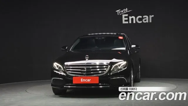 Mercedes-Benz E-Class 2020 — фото 3