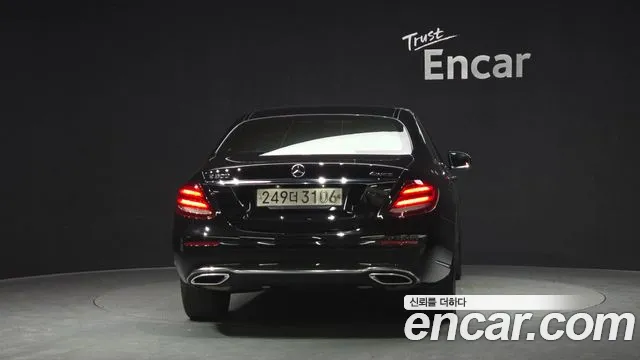 Mercedes-Benz E-Class 2020 — фото 4