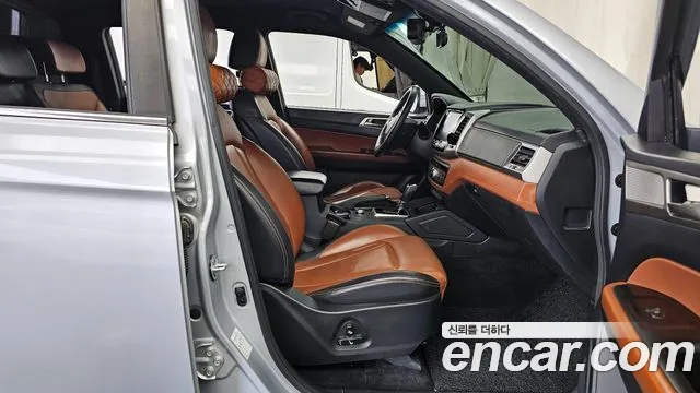 KG_Mobility_Ssangyong Rexton 2019 — фото 11