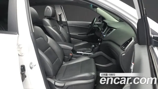 Hyundai Tucson 2018 — фото 11