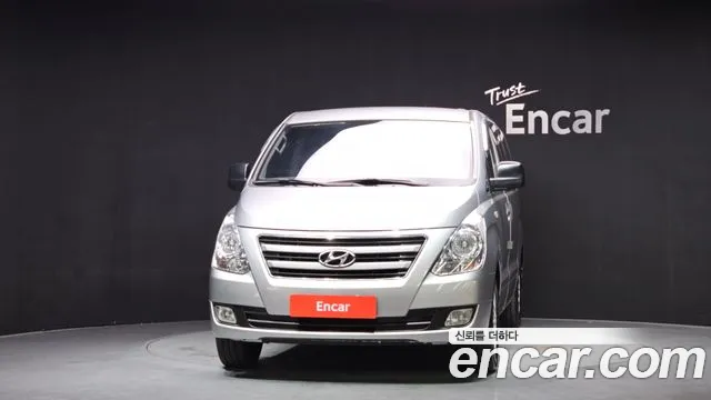 Hyundai Starex 2016 — фото 3