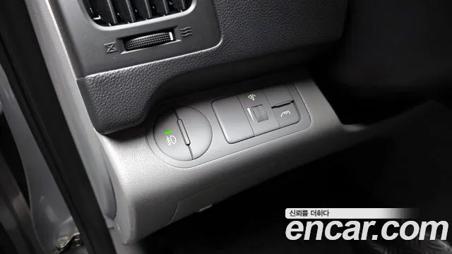 Hyundai Starex 2014 — фото 17