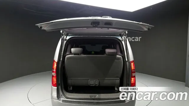 Hyundai Starex 2014 — фото 20