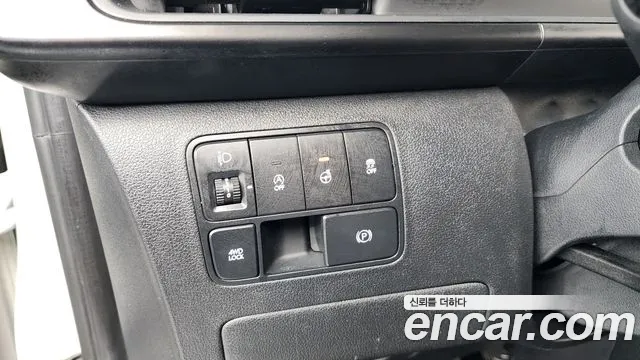 Hyundai Staria 2023 — фото 18