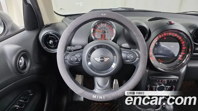 Mini Countryman 2015 — фото 13