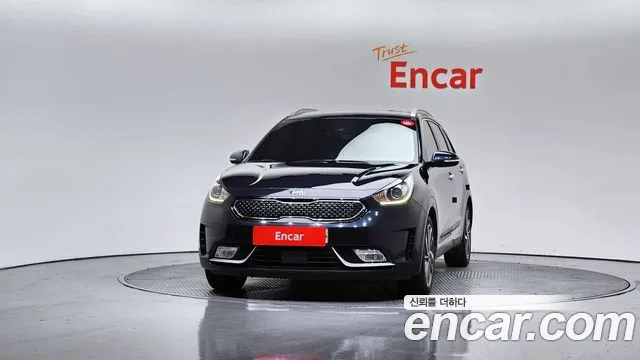 Kia Niro 2018 — фото 3