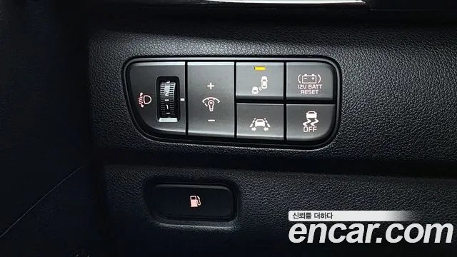 Kia Niro 2018 — фото 17