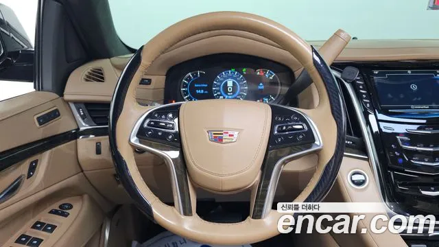 Cadillac Escalade 2019 — фото 14