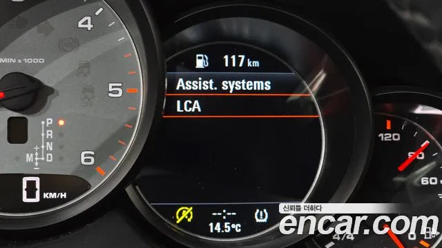 Porsche Cayenne 2015 — фото 17
