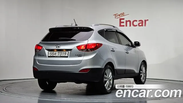 Hyundai Tucson 2010 — фото 2