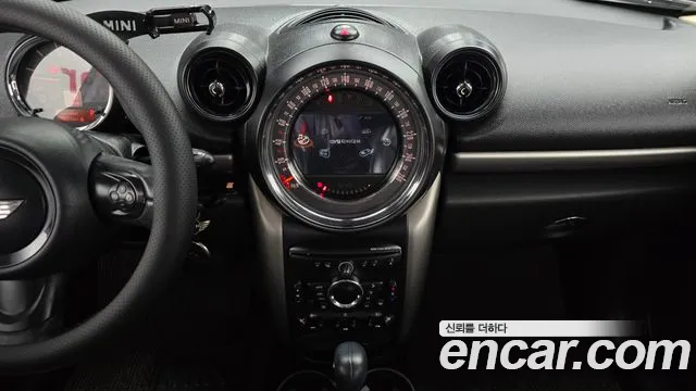 Mini Countryman 2015 — фото 15