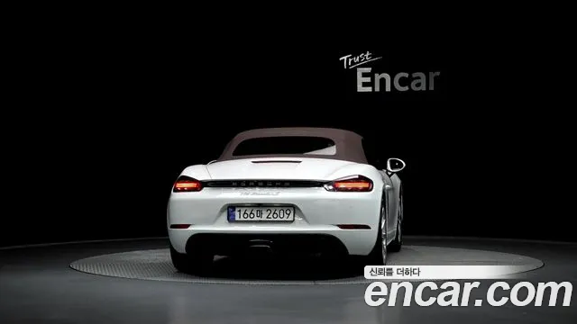 Porsche 718 2017 — фото 4