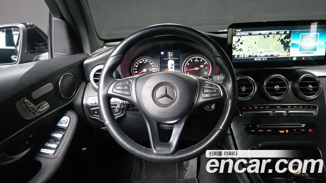 Mercedes-Benz GLC-Class 2019 — фото 12