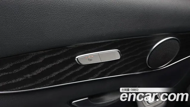 Mercedes-Benz GLC-Class 2019 — фото 18