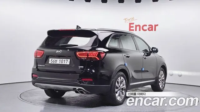 Kia Sorento 2019 — фото 2