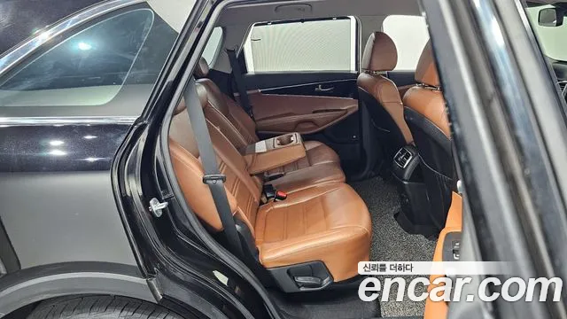 Kia Sorento 2019 — фото 11
