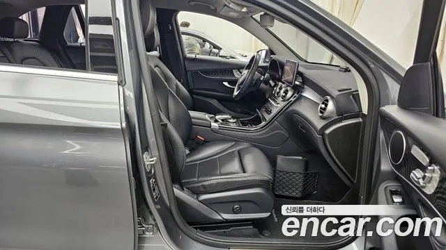 Mercedes-Benz GLC-Class 2019 — фото 11