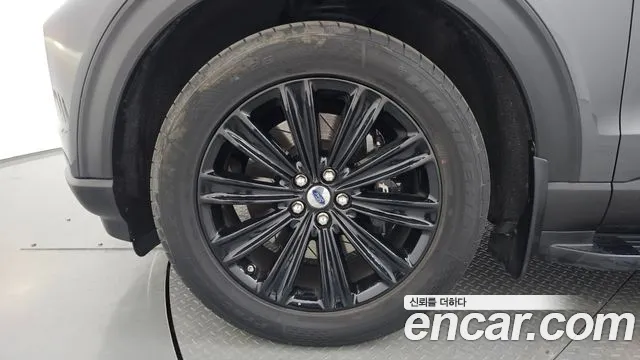 Ford Explorer 2020 — фото 4