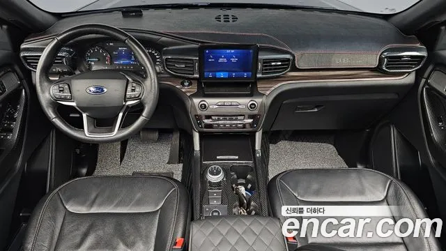 Ford Explorer 2020 — фото 6