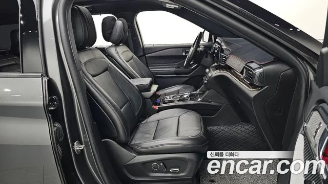 Ford Explorer 2020 — фото 10