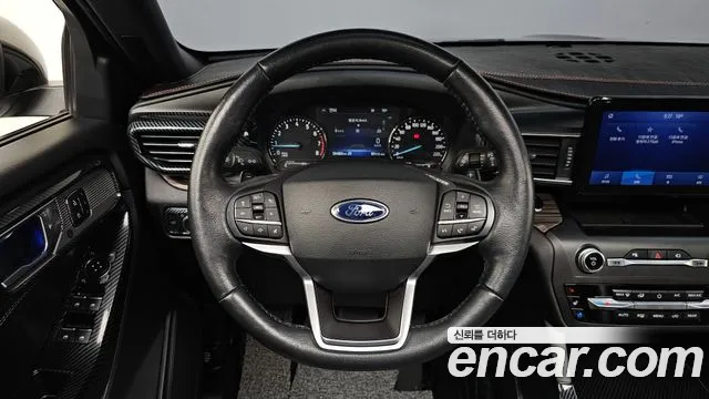 Ford Explorer 2020 — фото 12