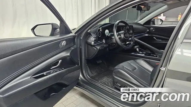 Hyundai AVANTE 2023 — фото 10