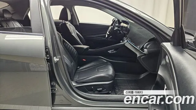 Hyundai AVANTE 2023 — фото 11