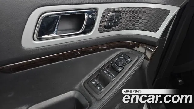 Ford Explorer 2014 — фото 18