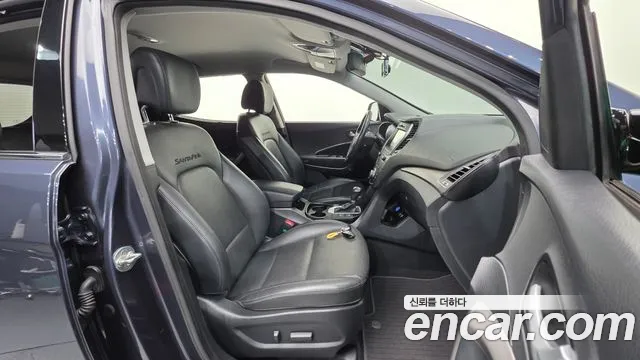 Hyundai Santafe 2016 — фото 10