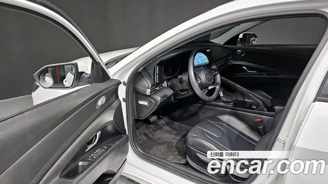 Hyundai AVANTE 2021 — фото 10