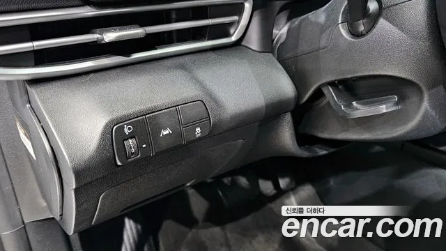 Hyundai AVANTE 2021 — фото 15