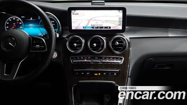 Mercedes-Benz GLC-Class 2020 — фото 19