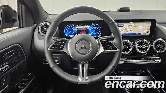 Mercedes-Benz EQA 2025 — фото 13