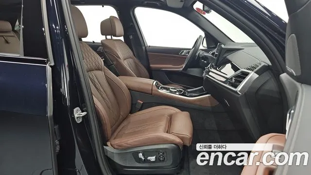 BMW X5 2025 — фото 10