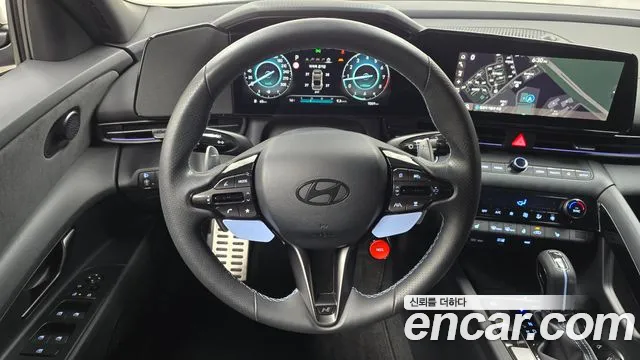 Hyundai AVANTE 2025 — фото 13