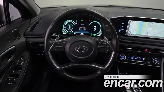 Hyundai Sonata 2022 — фото 13