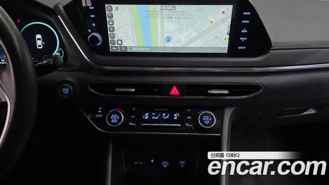 Hyundai Sonata 2022 — фото 15