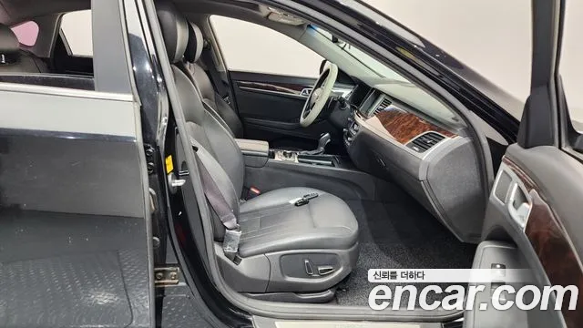 Hyundai Genesis 2015 — фото 11
