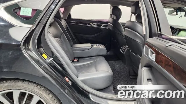 Hyundai Genesis 2015 — фото 12
