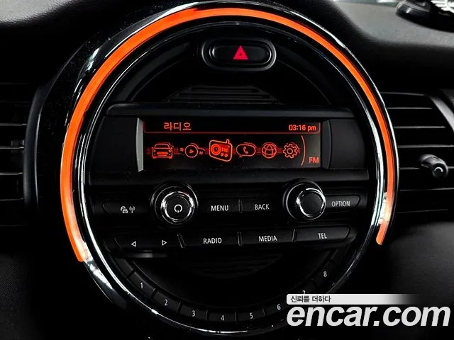 Mini Cooper 2015 — фото 8