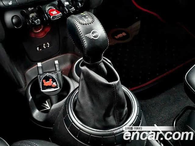 Mini Cooper 2015 — фото 10
