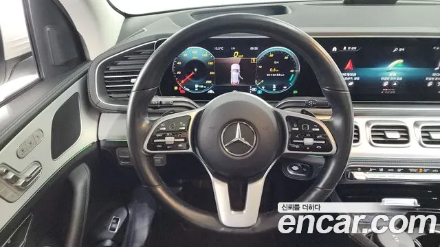 Mercedes-Benz GLE-Class 2021 — фото 13