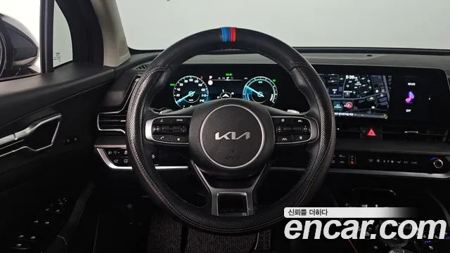 Kia Sportage 2023 — фото 14