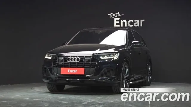 Audi Q7 2021 — фото 3