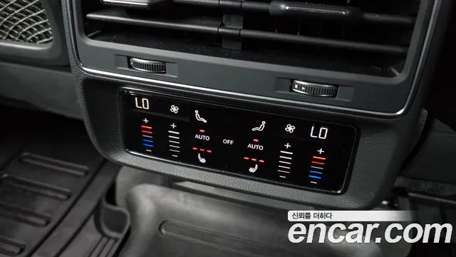 Audi Q7 2021 — фото 19