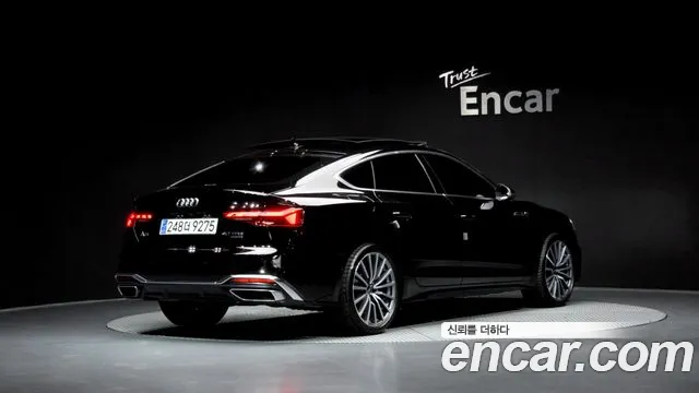 Audi A5 2023 — фото 2