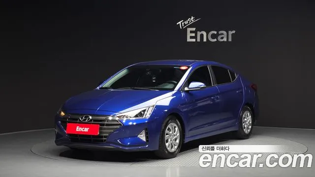 Hyundai AVANTE 2019 — фото 1
