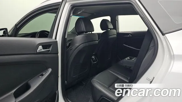 Hyundai Tucson 2018 — фото 17