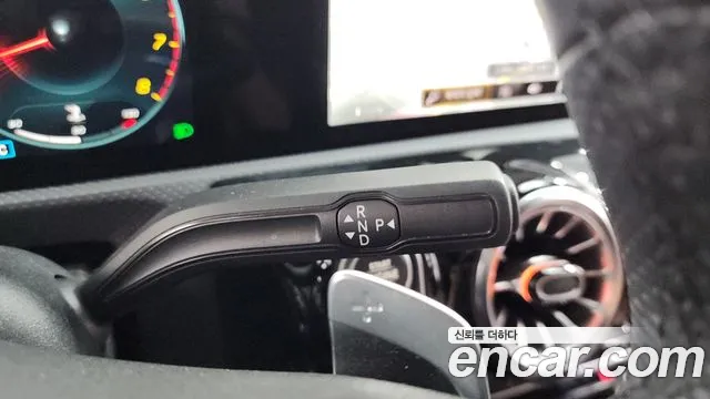 Mercedes-Benz CLA-Class 2022 — фото 12